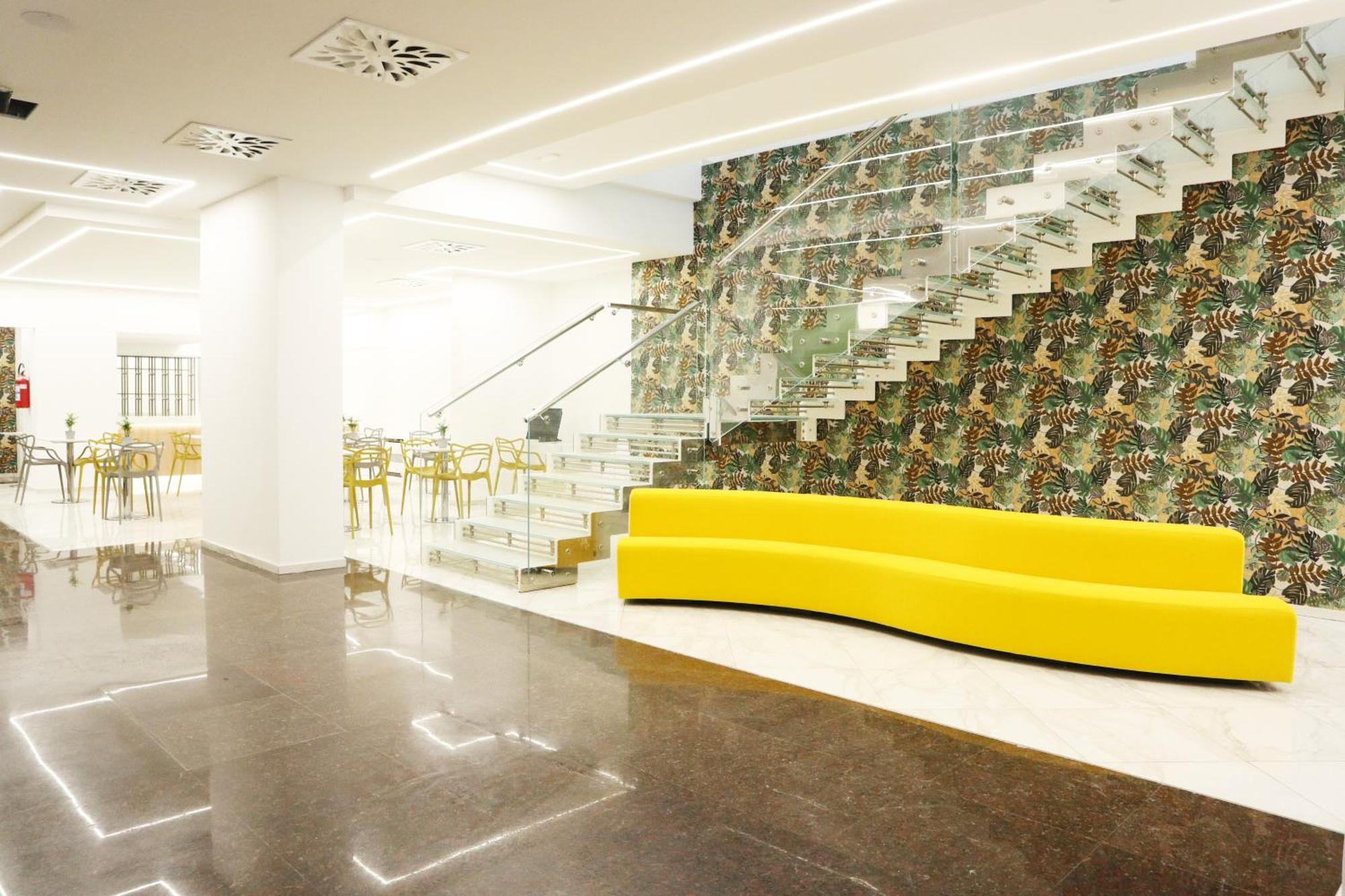 Victor Hotel باري المظهر الخارجي الصورة