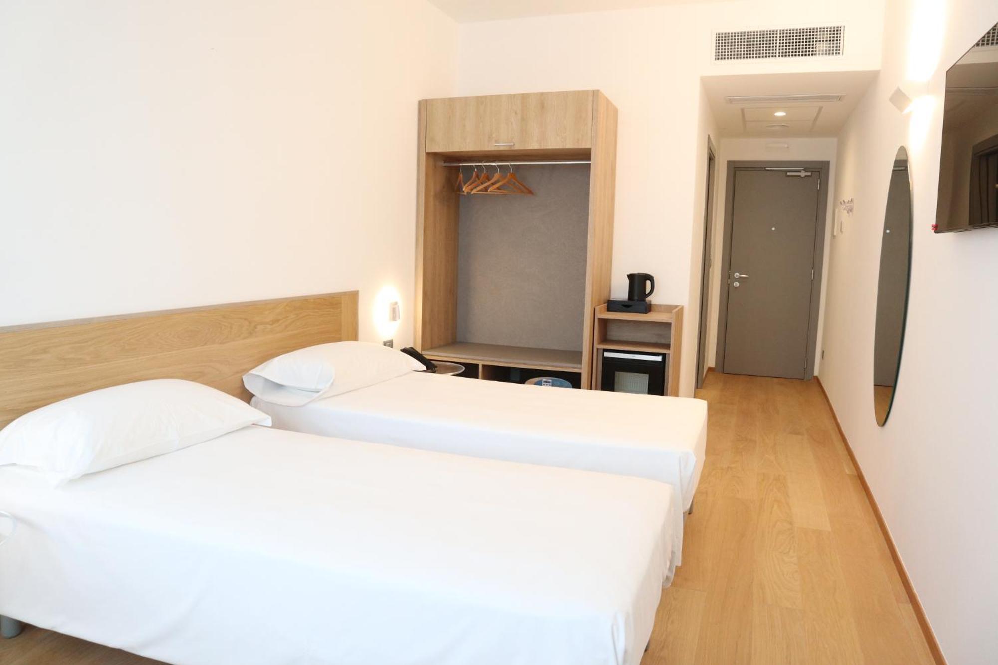 Victor Hotel باري المظهر الخارجي الصورة