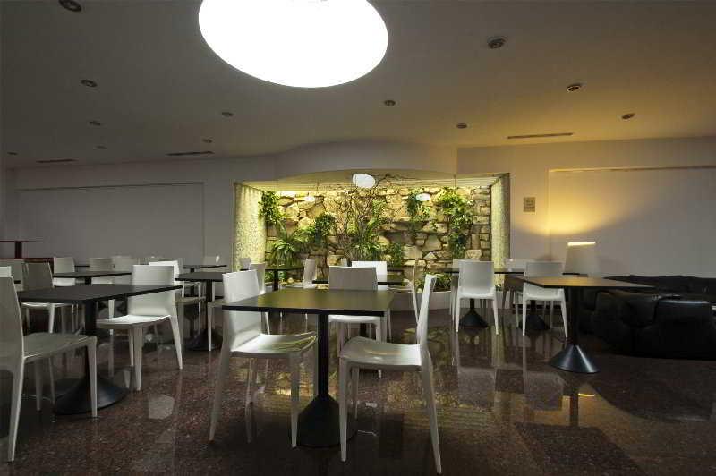 Victor Hotel باري المطعم الصورة